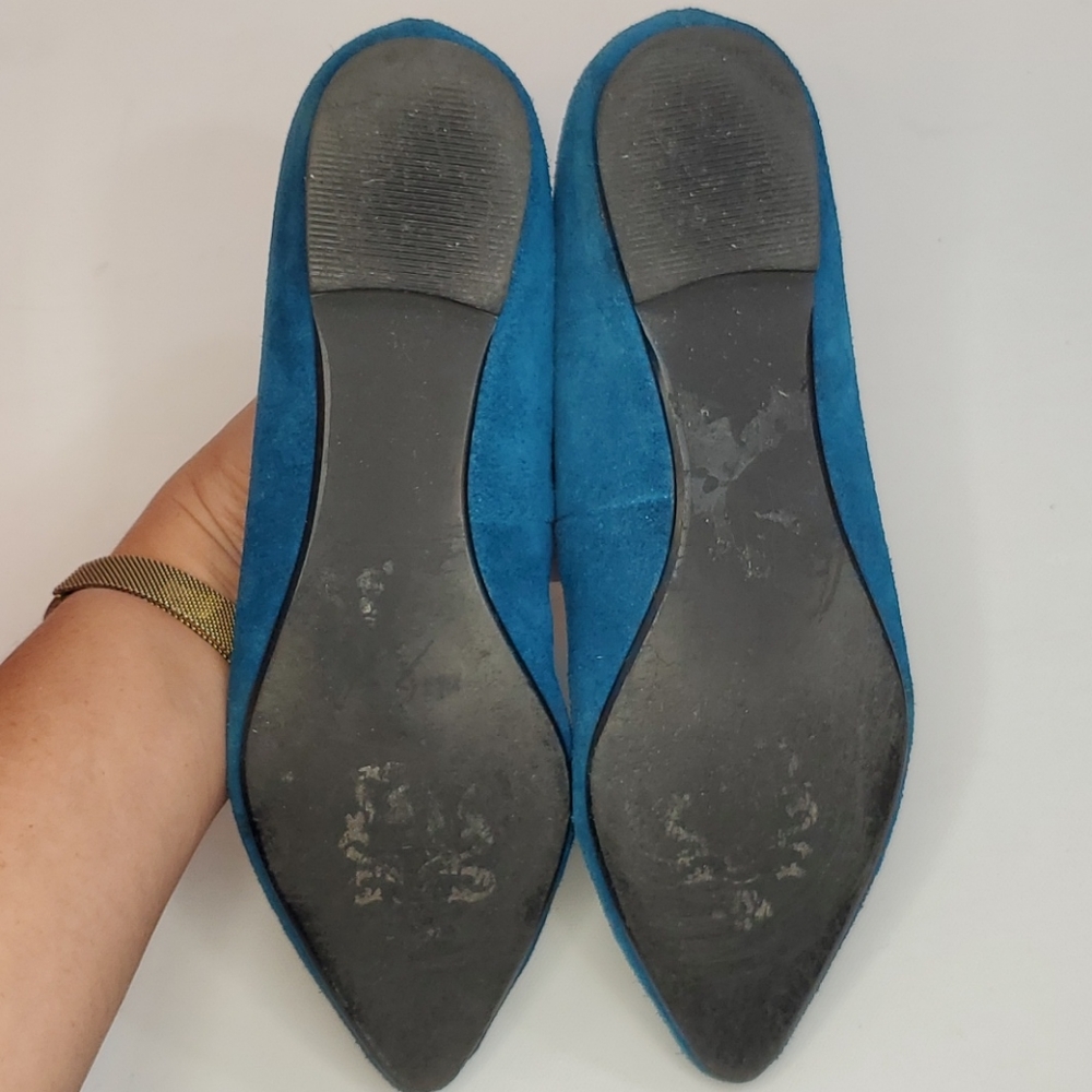 Fergie pointed toe blue suede Flats size 6 - Picture 9 of 16